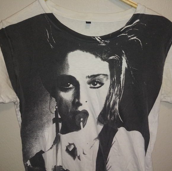 Vintage  82' Madonna T-Shirt - Picture 3 of 6